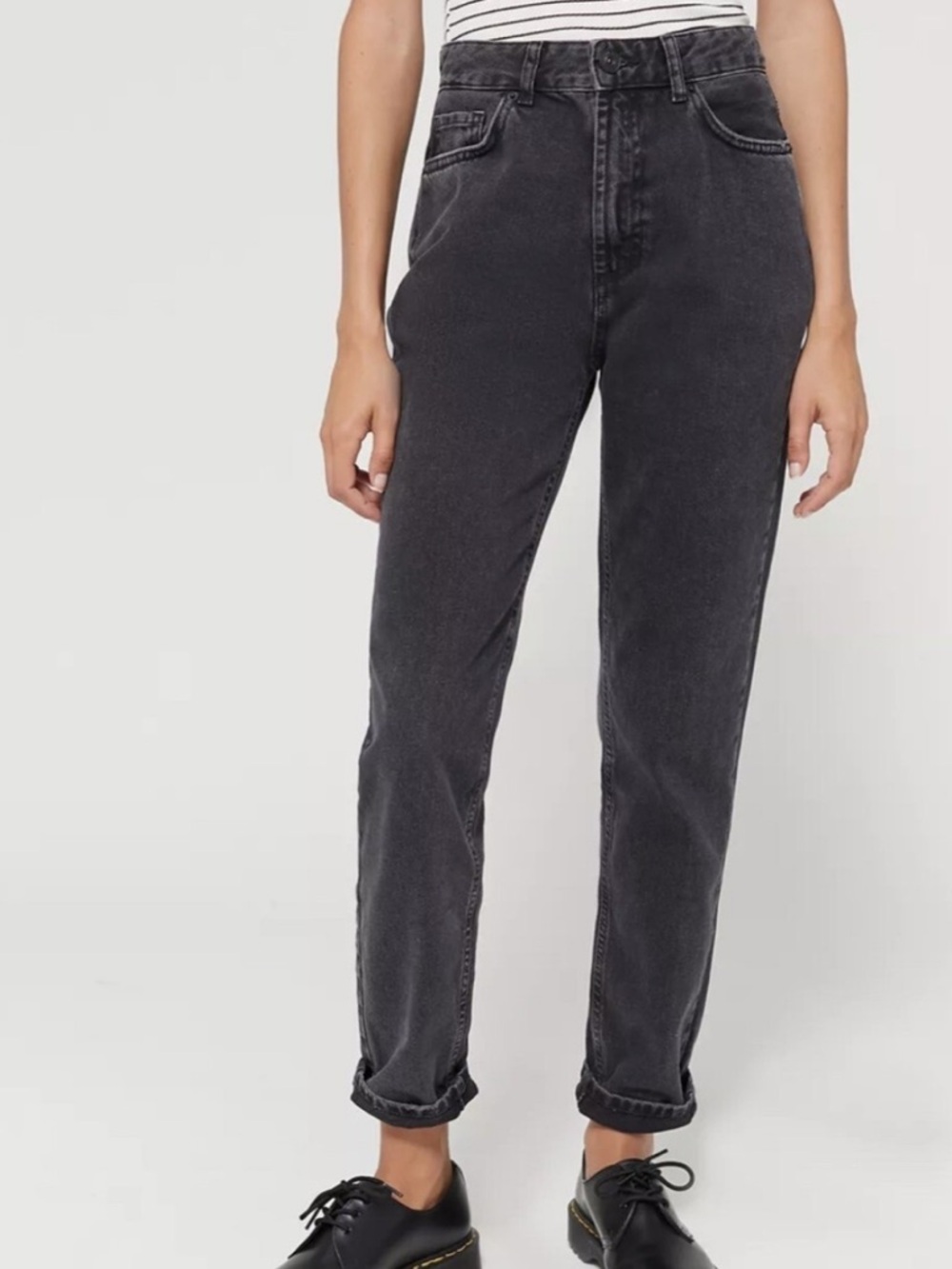 BDG Urban Outfitters Washed Black Mom Jeans Denim 100% Cotton W 28 L 32